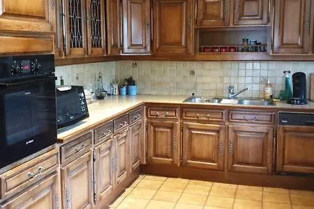 Villa 50 Rue De Guiton *