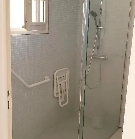Villa 50 Rue De Guiton *