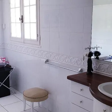 50 Rue De Guiton Villa *